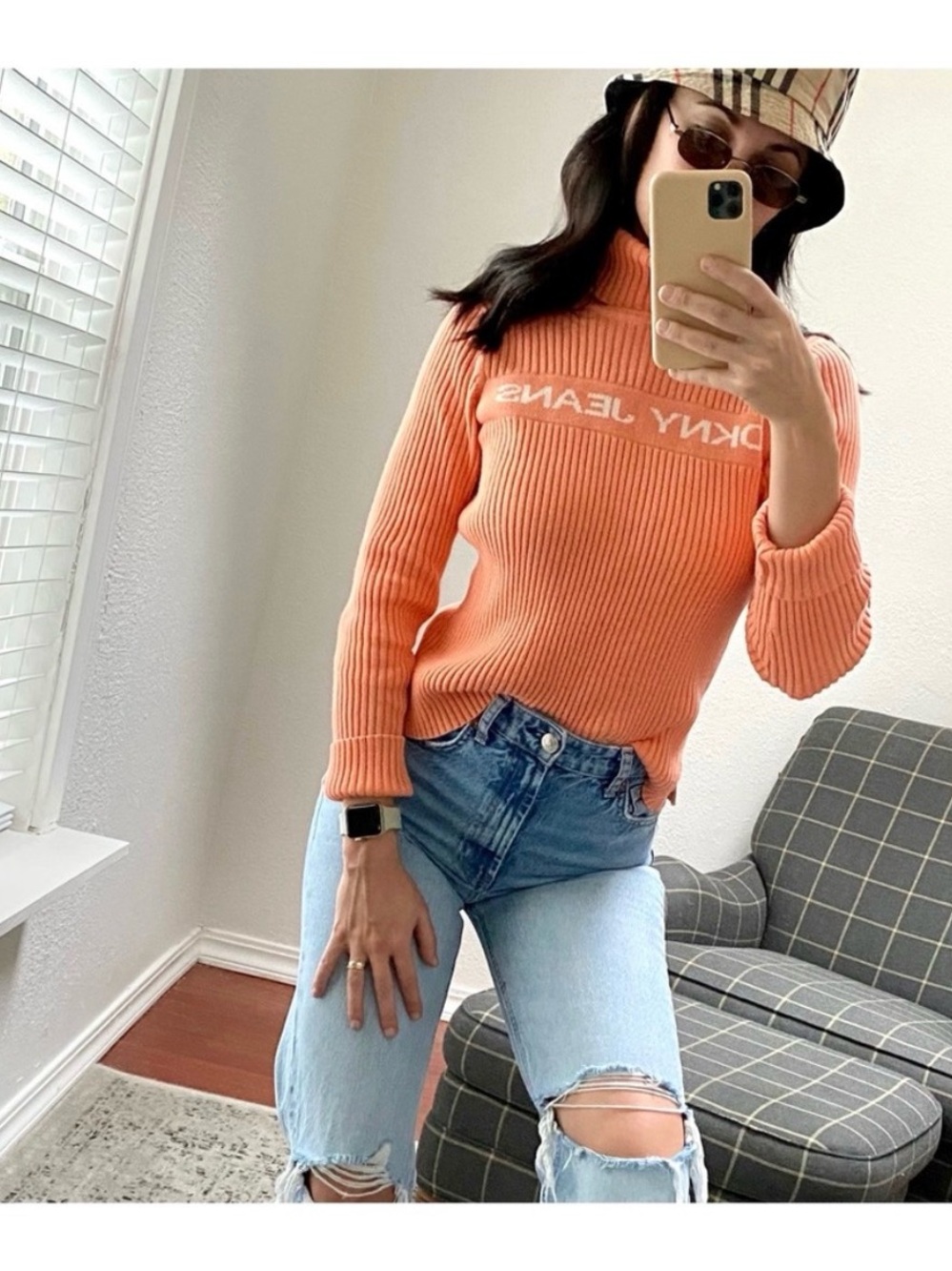 dkny jeans • y2k long sleeve turtleneck sweater